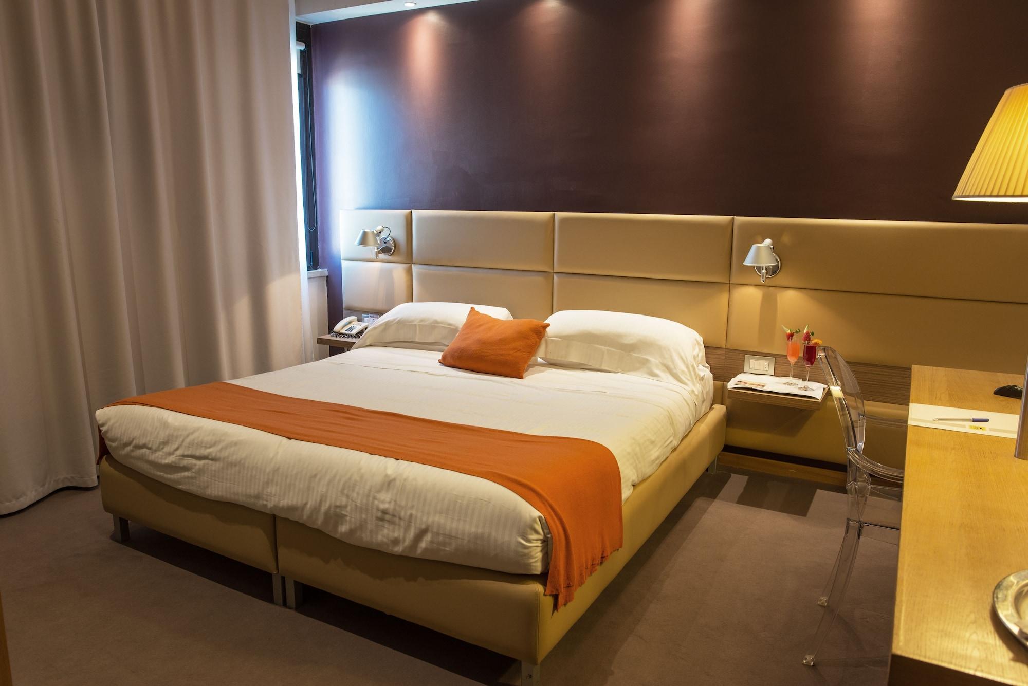 Dal Moro Gallery Hotel Assisi Exterior photo