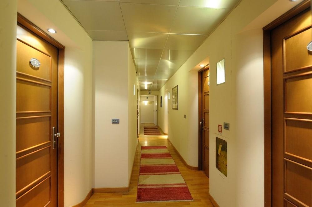 Dal Moro Gallery Hotel Assisi Exterior photo