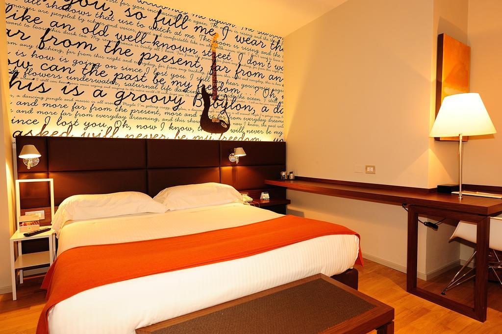Dal Moro Gallery Hotel Assisi Exterior photo