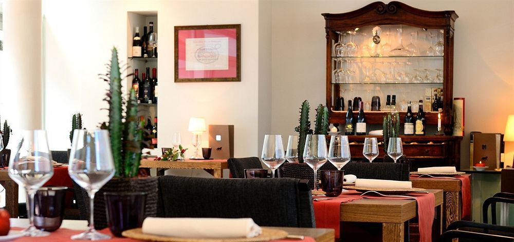 Dal Moro Gallery Hotel Assisi Exterior photo